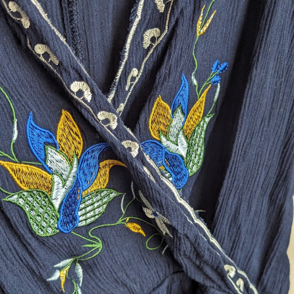 Embroidered Romper (Shorts) With Flutter Sleeves - image 3